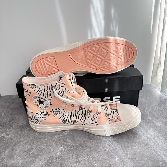 Converse Tiger Hi-Tops EUR 42 Women’s 10.5 NIB New Sneakers Pink Coral - Picture 11 of 12